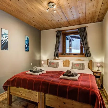 Apartment Chalet Davos: Where Swiss Tradition Meets